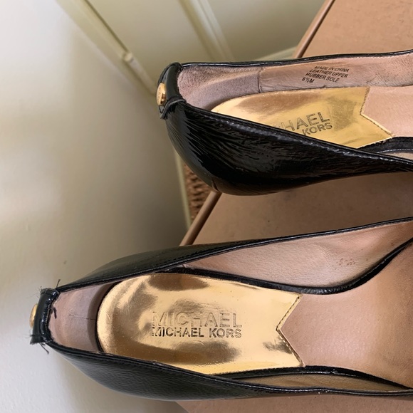 Michael Kors Black Heels - Picture 2 of 6